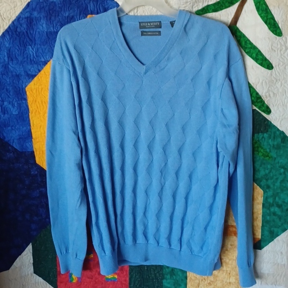 Lyle & Scott men's long sleeve pullover knit sweater, pit to pit 24", length 29"
